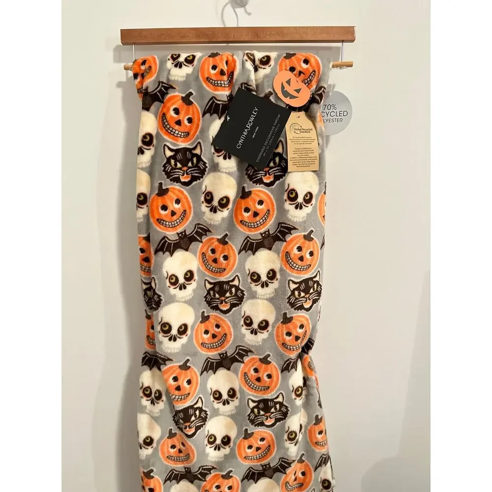 Cynthia Rowley Throw Blanket Fleece Vintage Retro Halloween Skulls Cats Bats NWT